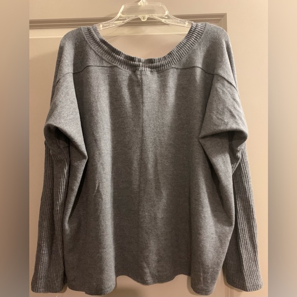 Johnny Was Calme Tunnel Neck Drawstring Crop Sweater in Grey size Small NWT - Picture 8 of 14